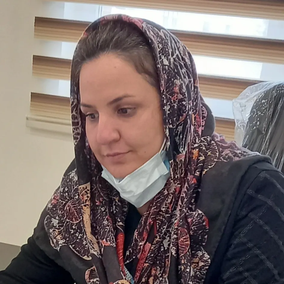 دکتر مریم زارع زاده مهریزی