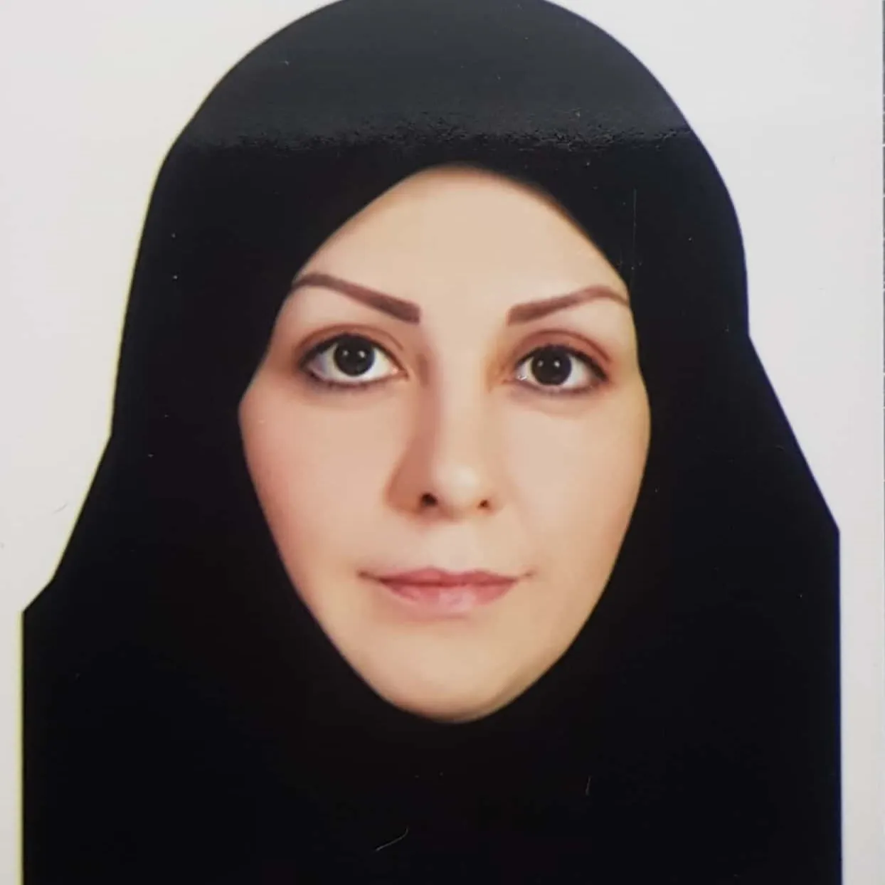 دکتر سارا کشت کاری