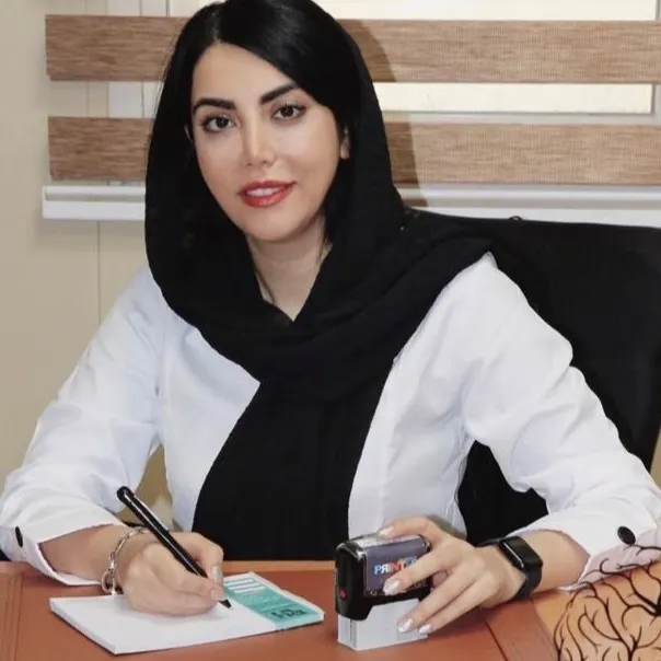دکتر رویا حقیقی