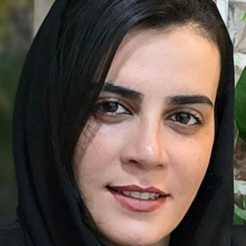 عاطفه جهانشاهی