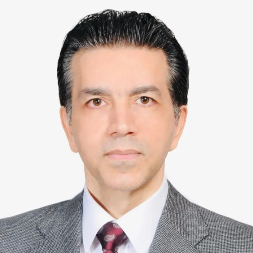 دکتر فرهام احمدی