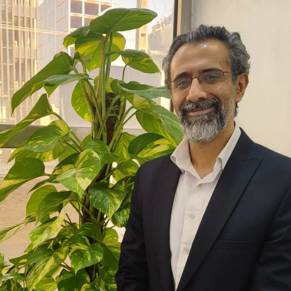 دکتر حسین کریم پوریان