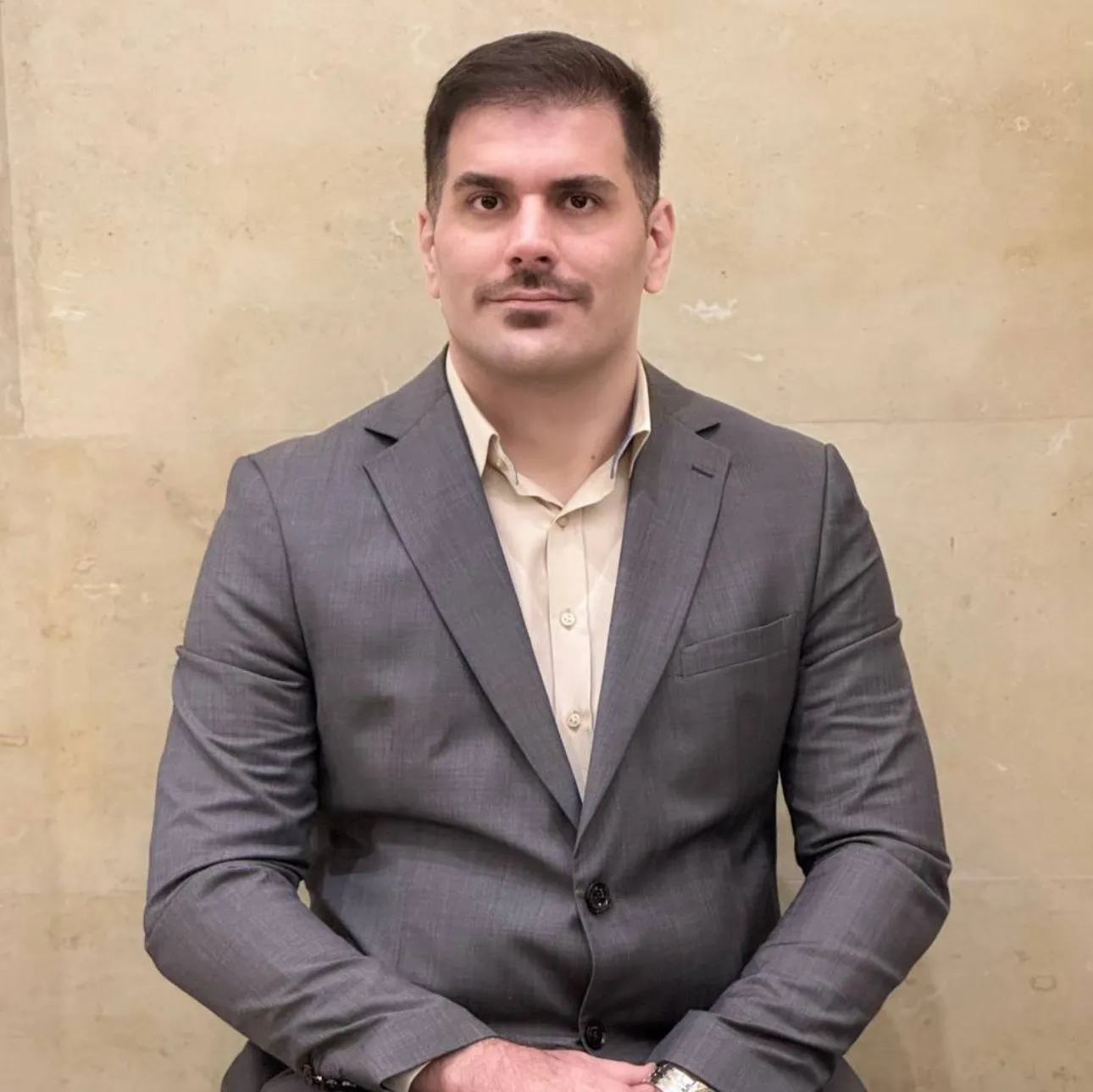 دکتر وحید مرادی