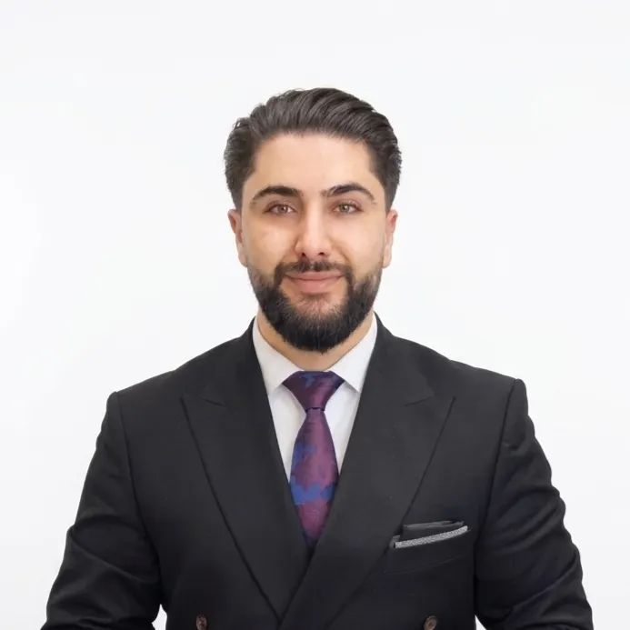 دکتر عرفان صفری